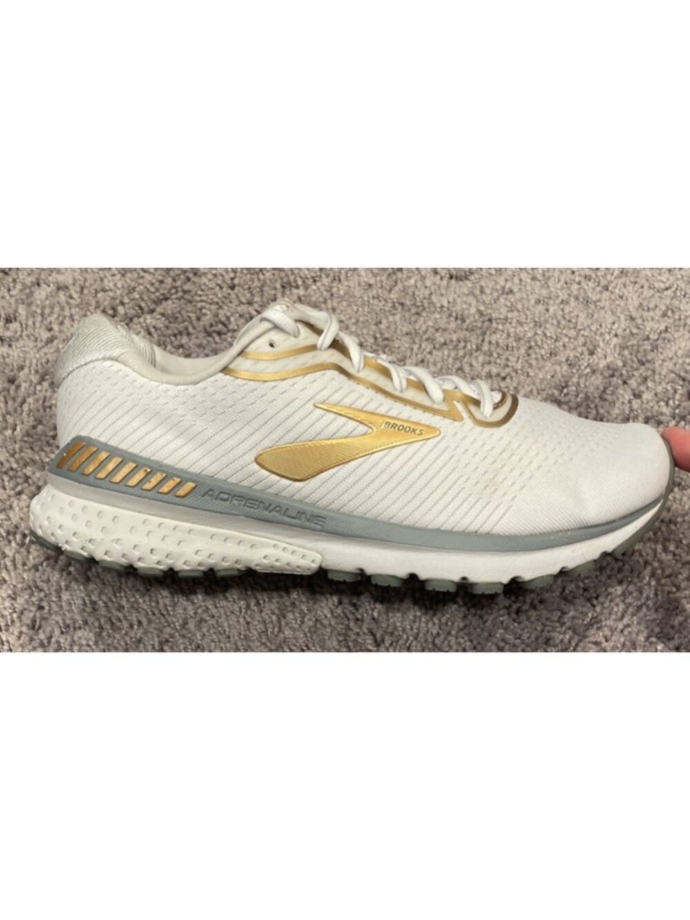Brooks Adrenaline GTS 20 Women's Size 10.5 B (Medium) Running Shoes White Gold